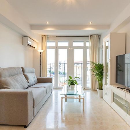 Charming 3 Bedroom Apartment At Triana Center By Oui 塞维利亚 外观 照片
