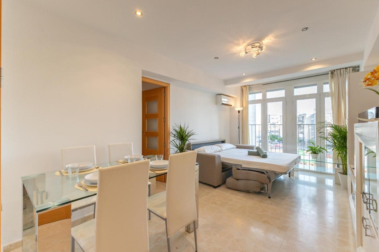 Charming 3 Bedroom Apartment At Triana Center By Oui 塞维利亚 外观 照片