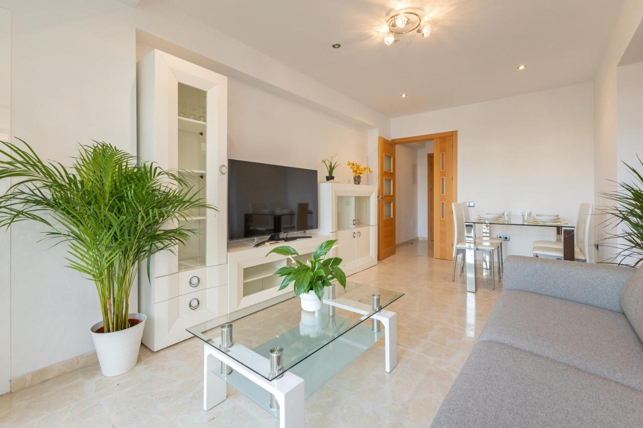 Charming 3 Bedroom Apartment At Triana Center By Oui 塞维利亚 外观 照片