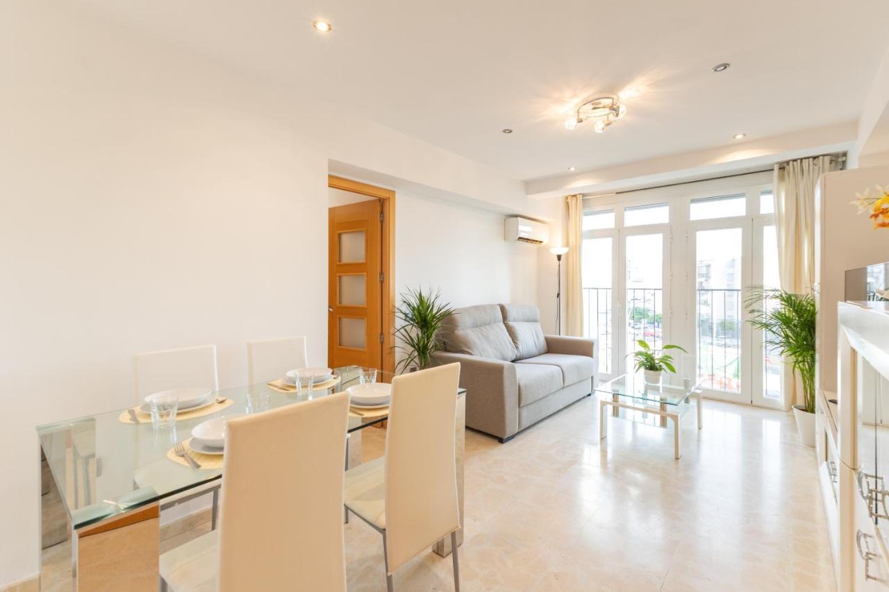 Charming 3 Bedroom Apartment At Triana Center By Oui 塞维利亚 外观 照片