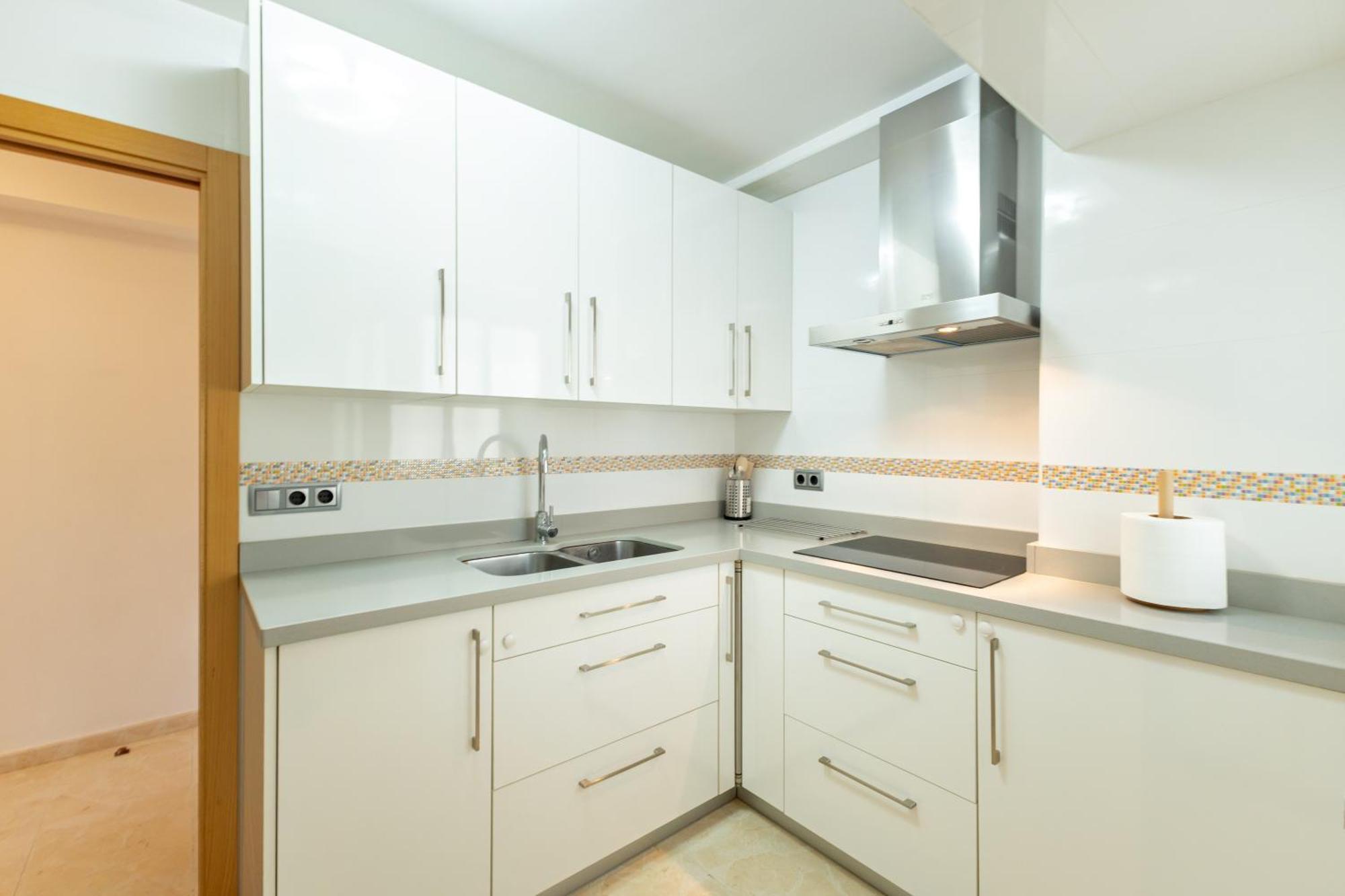 Charming 3 Bedroom Apartment At Triana Center By Oui 塞维利亚 外观 照片