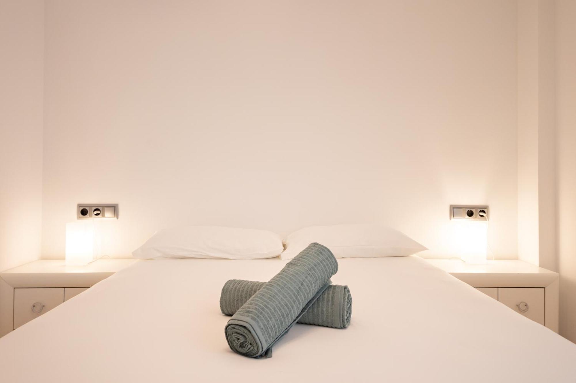 Charming 3 Bedroom Apartment At Triana Center By Oui 塞维利亚 外观 照片