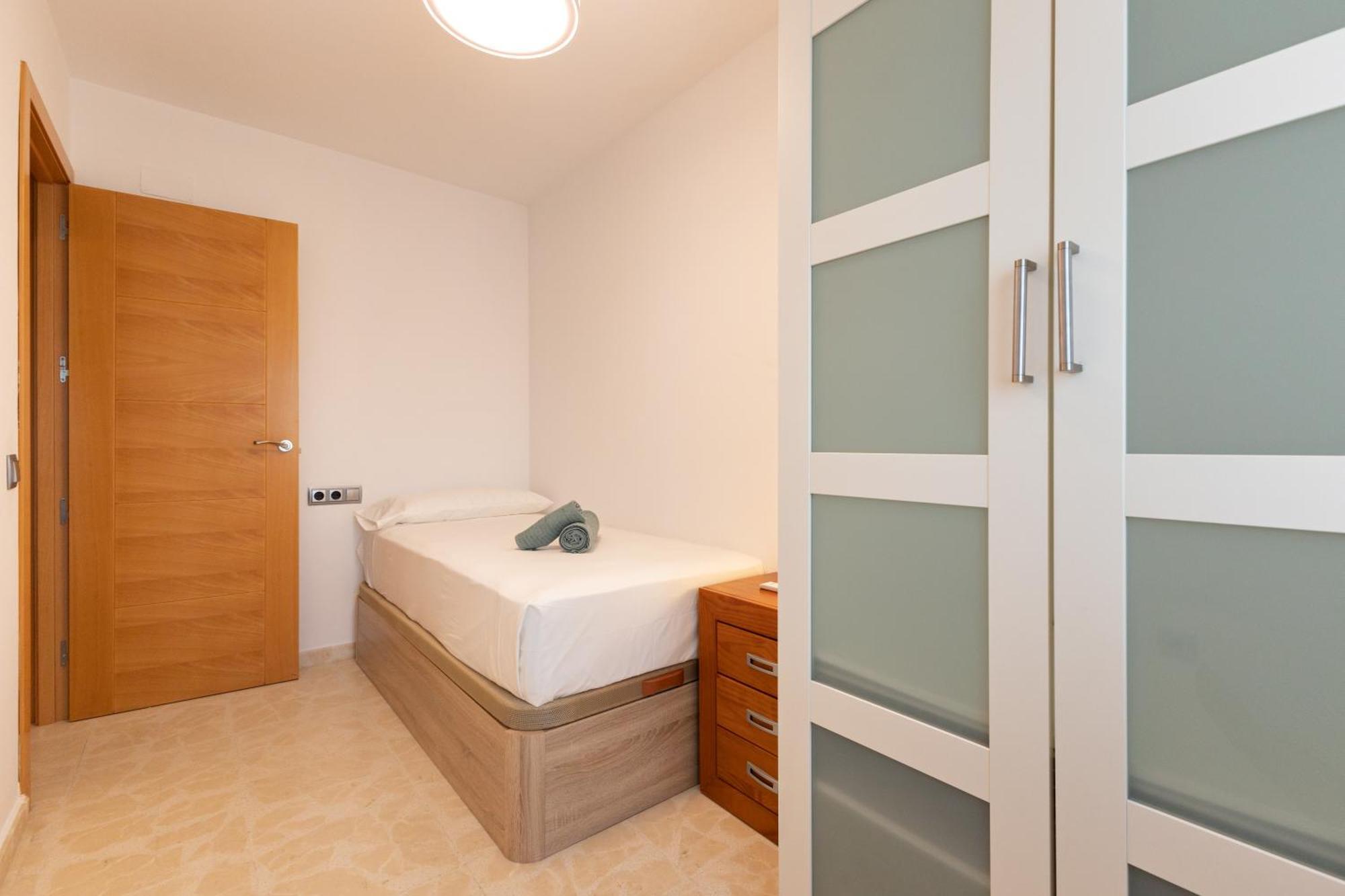 Charming 3 Bedroom Apartment At Triana Center By Oui 塞维利亚 外观 照片