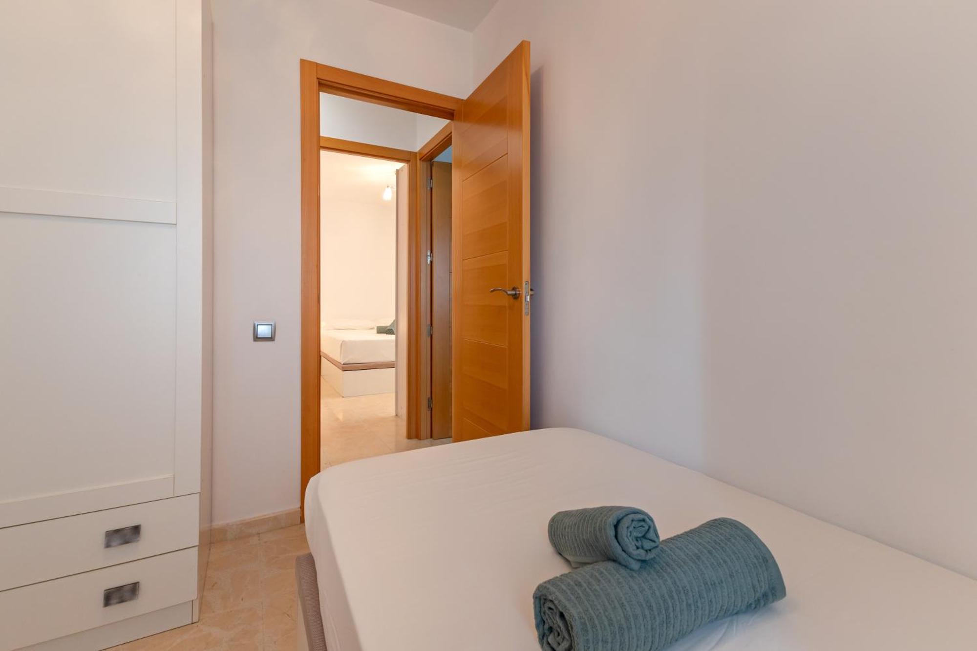 Charming 3 Bedroom Apartment At Triana Center By Oui 塞维利亚 外观 照片